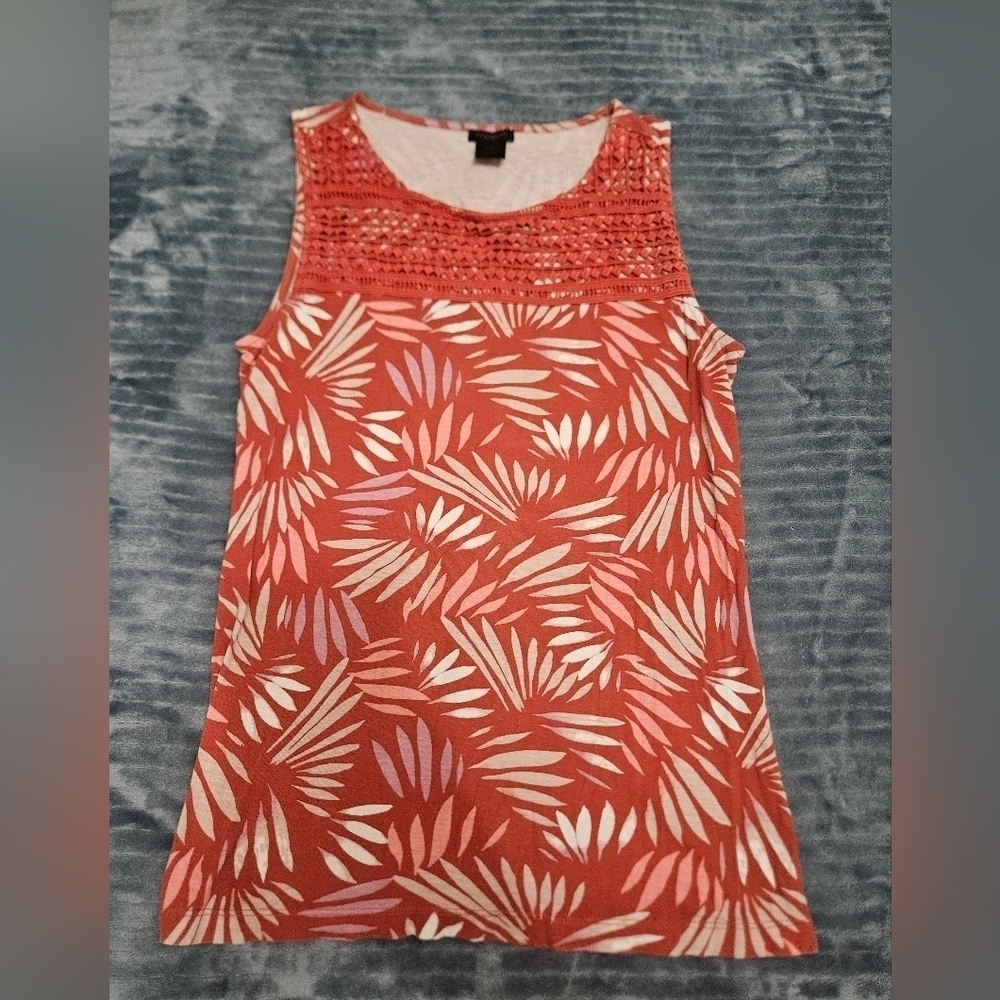 Ann Taylor tropical print tank top!